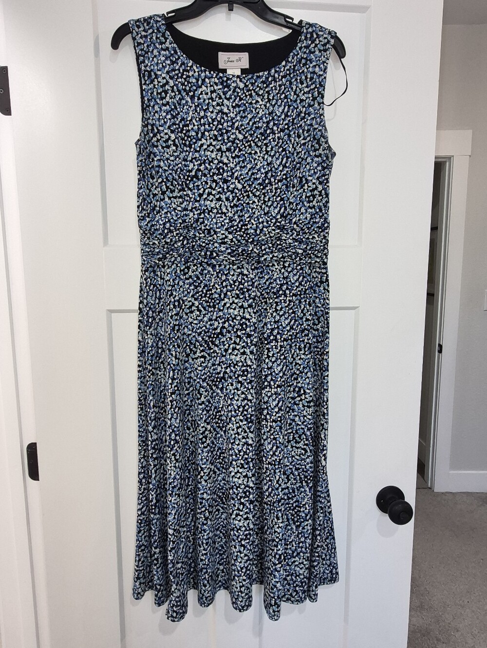 Ellen Tracy Blue Patterned Sleeveless Midi Dress